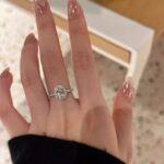 Pigeon Egg Silver Zirconia Ring - Image 2