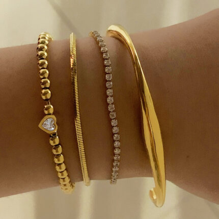 Layered Heart Bracelet Set