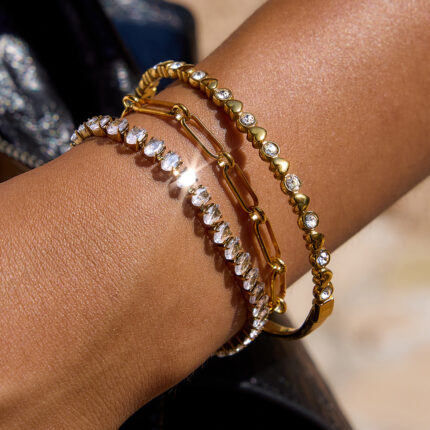 Heart-Shaped Zircon Bracelet