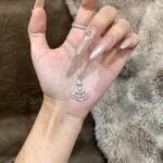 Aura Curve Necklace - Image 6