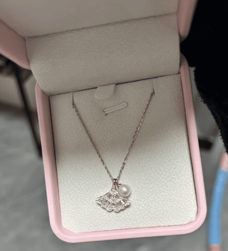 Timeless Drift Necklace photo review