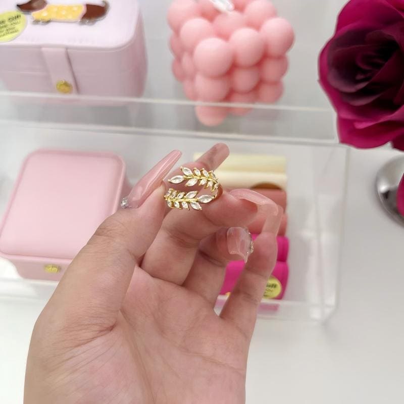 微信图片_20260114010231_2102_103 Petal Wish Ring - Image 1